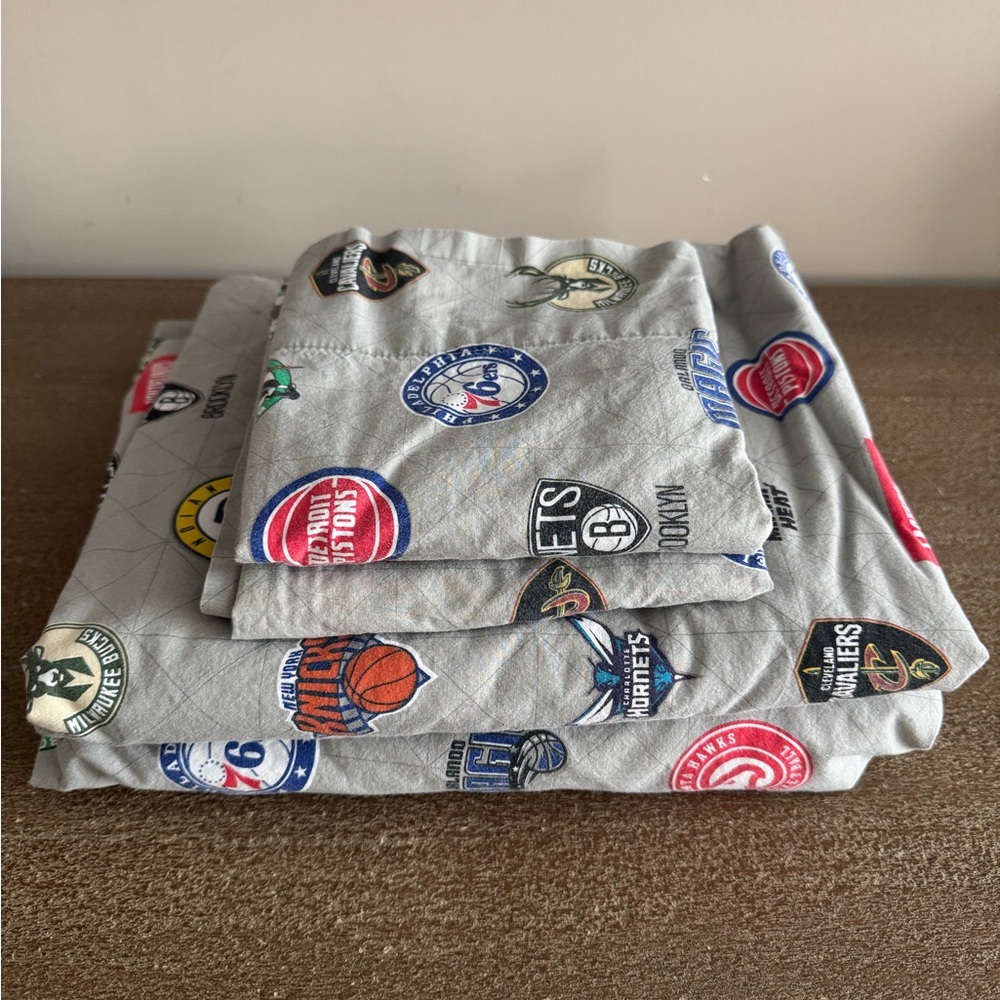 Pottery Barn Teen NBA Sheet Set - Full - East - Gray Sports Team Bedding